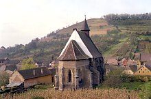 Evangelical fortified church, Darlos , Photo: Hermann Fabini